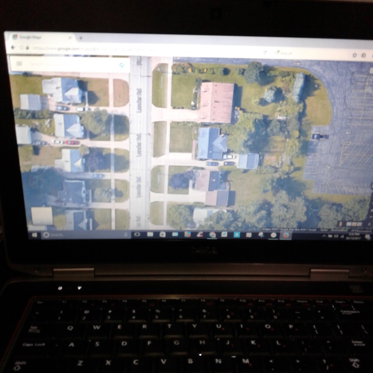 BadassRepowoman's tweet photo. Scouting out a repo. Typical days work. https://t.co/kdMBVftiRA