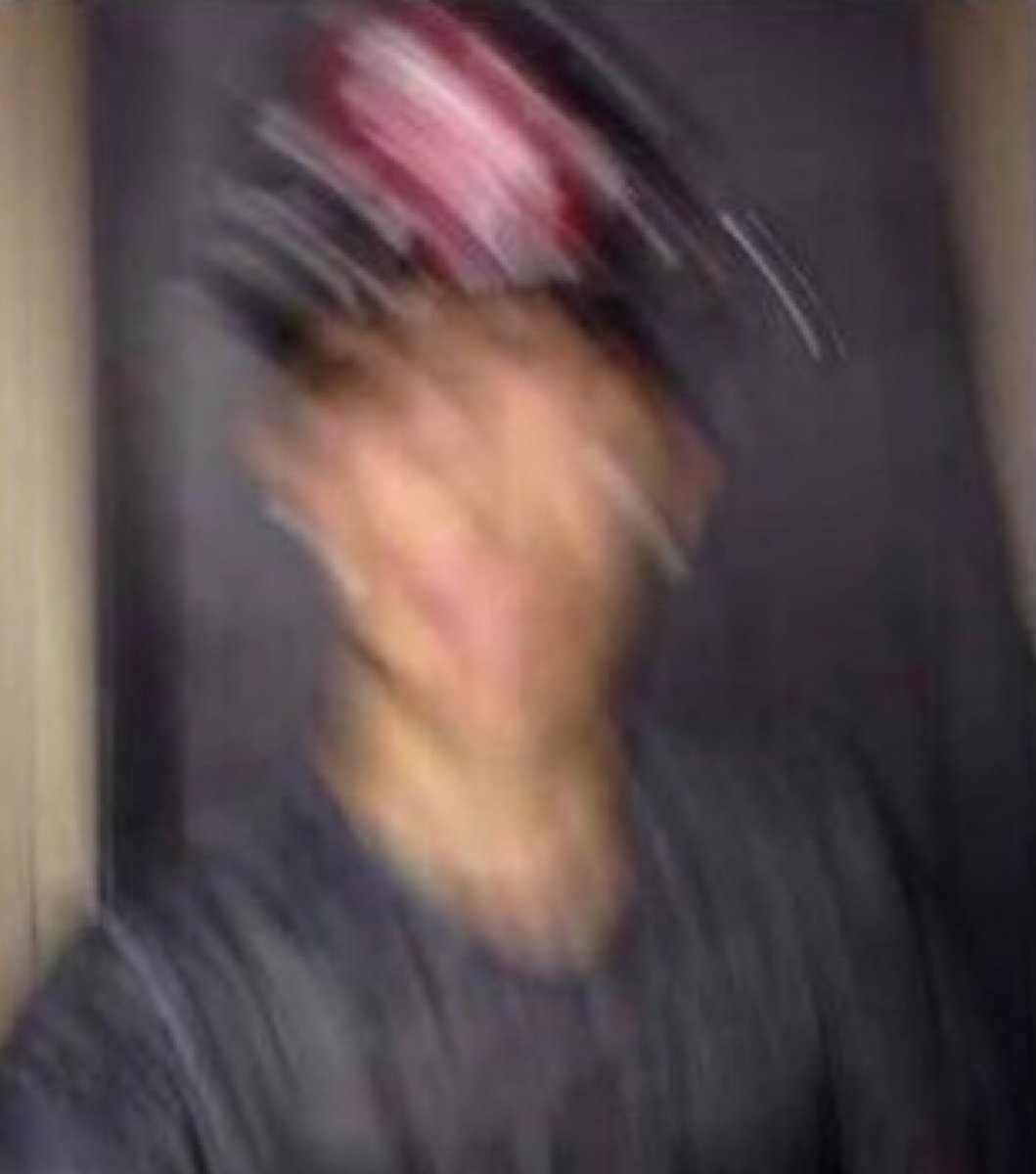 sense00h4's tweet image. -Você tá bebendo?
-Não 
-Então manda foto