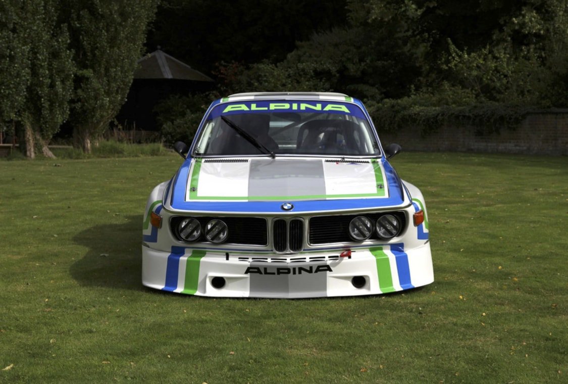 VehiclejarBlog's tweet photo. A gorgeous 1972 BMW 3.0 CSL Batmobile is heading to auction #BMW #3CSL #Batmobile #auction https://t.co/9w051pav1W https://t.co/C1yRqsnWKp