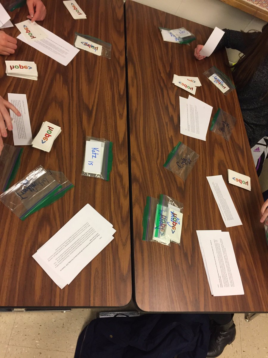 HainesD303's tweet photo. Hope Club members prepping for Prevention Week. https://t.co/DNSpVxnal6