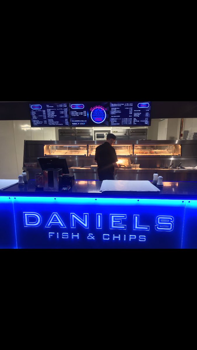 reylandpotatoes's tweet photo. @danielsfishchip congratulations from all @reylandpotatoes on the refit at Littlemore branch. Looks fantastic https://t.co/zCjLn0tnKo