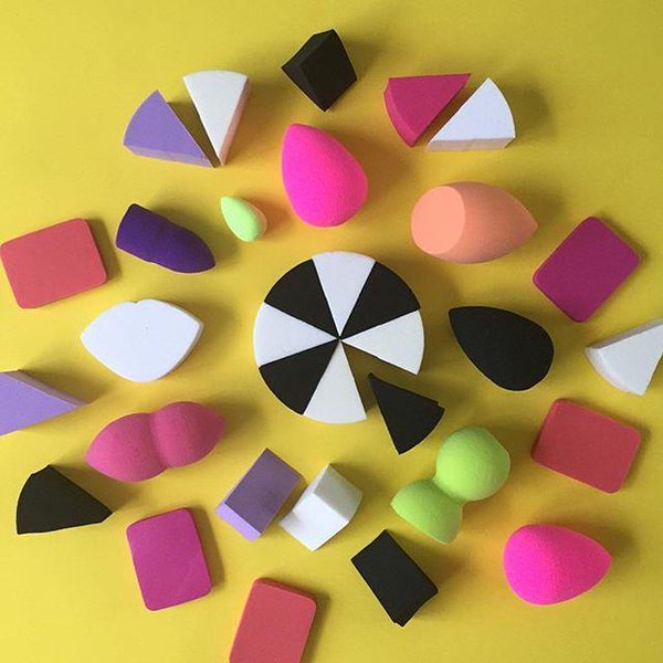 RickyCareIRL's tweet photo. Dab, pat, smudge, smear and blend. #RickyCare has a sponge for every #makeup trick! https://t.co/12QwARq1O0