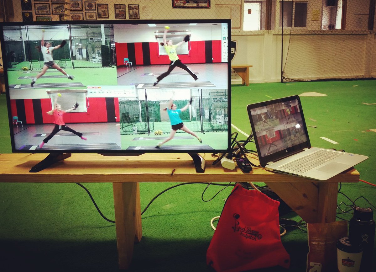 BTFastpitch's tweet photo. Video analysis day 3 @dartfish #BreakThrewFastpitch #videoanalysis #pitchinglessons #foundation #SEEitFIXit #learn #mechanics #knowyourwhy https://t.co/G6ZIp89zvQ