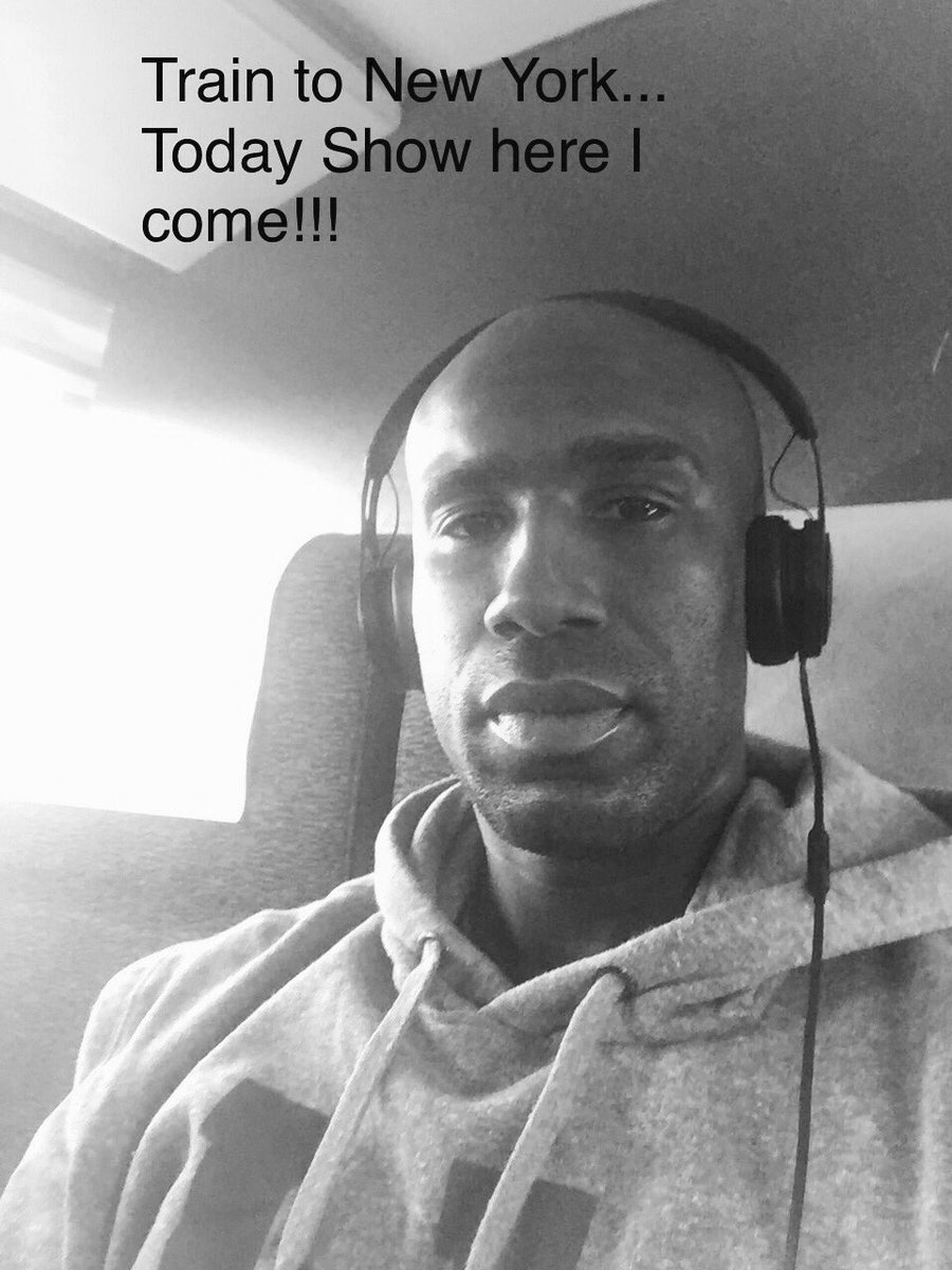 seguntheprogram's tweet photo. The 🚂 part of my #PlanesTrainsAndAutomobile trip from Los Angeles to @TODAYshow in New York. See you #ValentinesDay on the #MensPanel. ✈️🚂🚘 https://t.co/SvZL2pTPRN