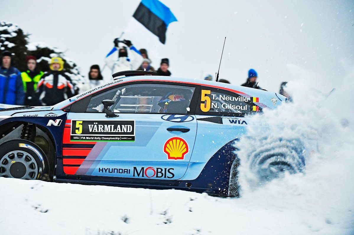 VFSPORTEN's tweet image. BOOOM! 150 bilder från @RallySweden har vi samlat ihop här... vf.se/rally/150-bild… Foto: @Strandmannen @peterbacker_ och @Olausson85