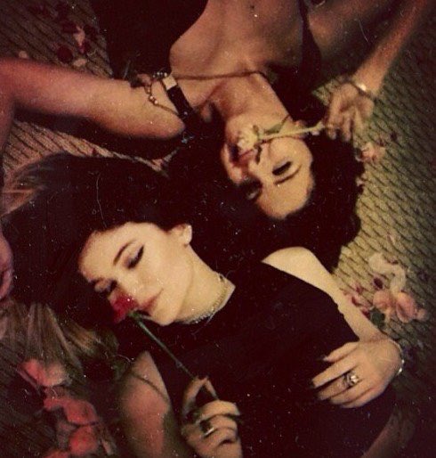 CamellaHWilson's tweet photo. that's when you need me there with you i'll always share because when the sun shine we'll shine together, told you i'll be here forever🥀 https://t.co/TiomSa0nOD