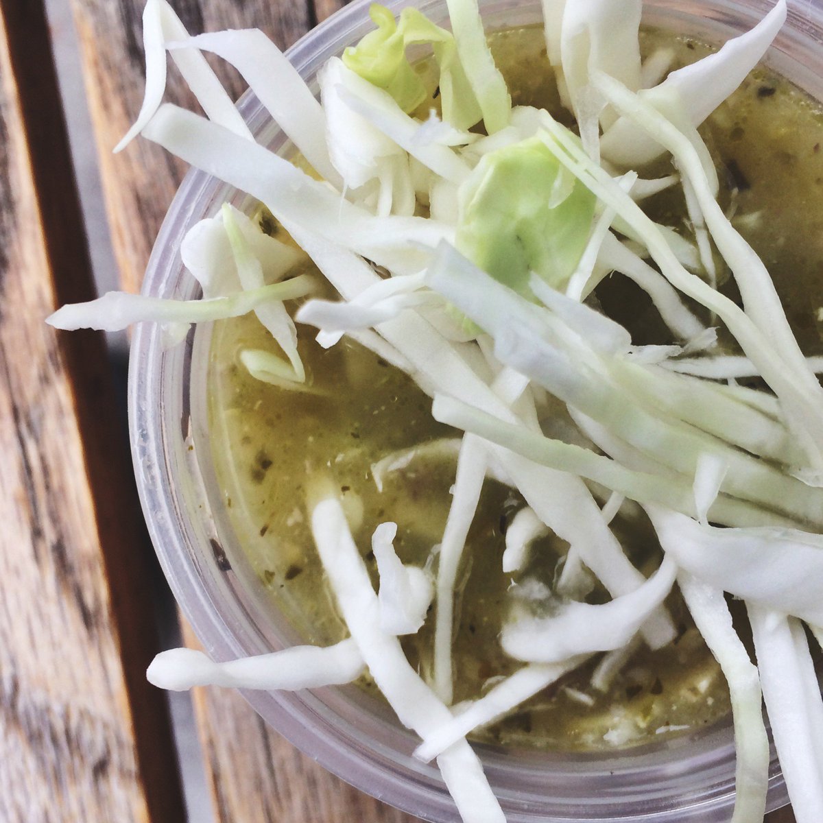 blkbrdgrocery's tweet photo. Soup du jour: Pozole with crisp cabbage! Pozol-yay! #eatdrinkshop #blackboardgrocery #uniquelyconvenient https://t.co/3VPsUo8GVV
