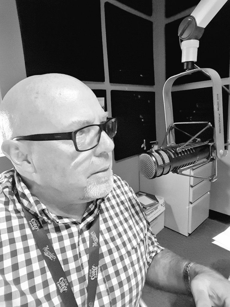 DougEFrog's tweet photo. Interviewing for this weekend's I on the community. #cbsradio #EOTC https://t.co/iGPgwMAhP0