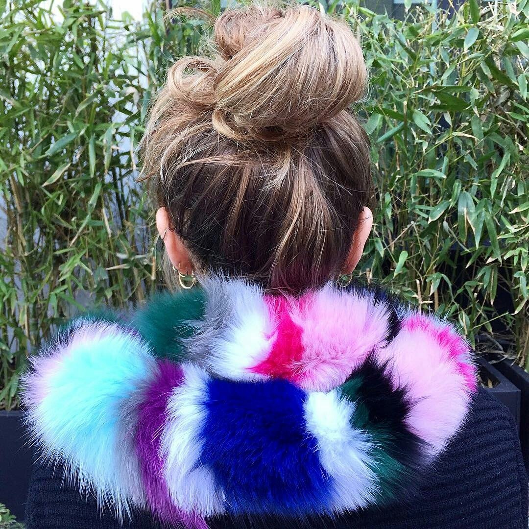 paperdollscork's tweet photo. Beating the cold snap with our #rainbow #charlottesimone beauty. https://t.co/KUcFXqzozB