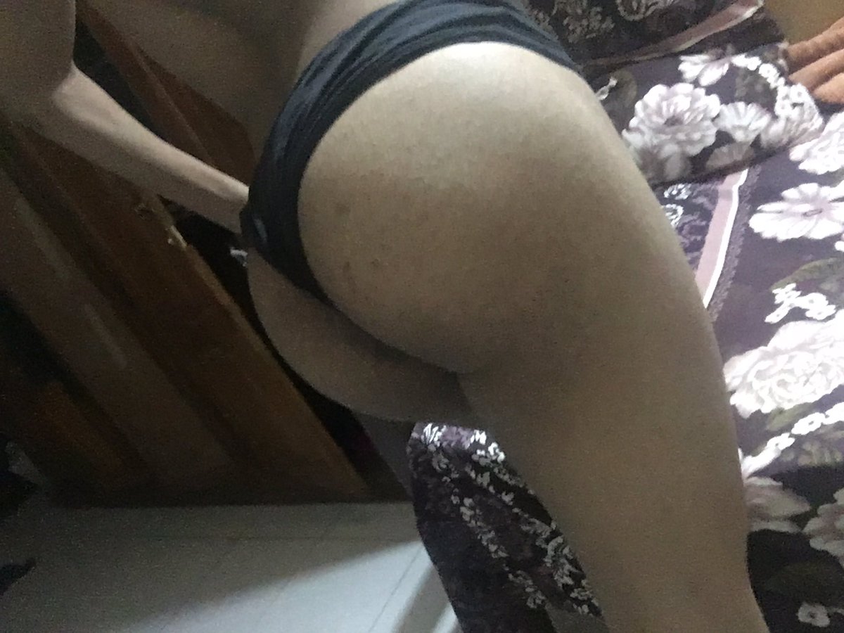 tylieslutt's tweet photo. Who want me to sit on his face 😉😉👅 kik kylver #gaykik #gayhorny #gayteen #gaytwink #gaytop #gaybottom https://t.co/VKHLzKTCkc