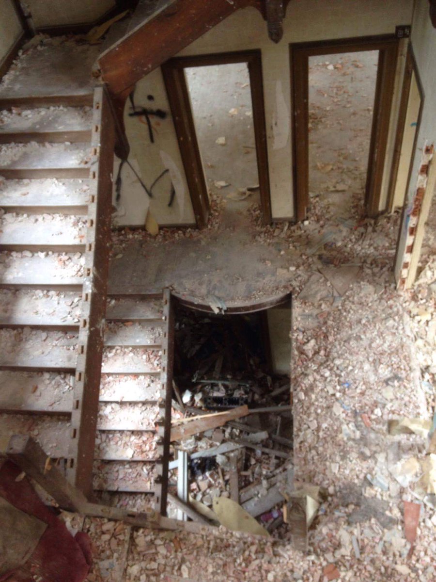 Manoir abandonné perdu en Bretagne 2/4 #urbex #Bretagne
