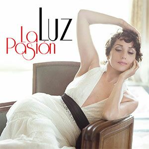_antochile's tweet photo. @LuzCasalOficial en #RespectRecord
#ルスカサル #LaPasion #SuTrayectoria
#Japon
#LuzCasal https://t.co/B8phhBY1aL #LuzCasal https://t.co/m5ikEldPFF
