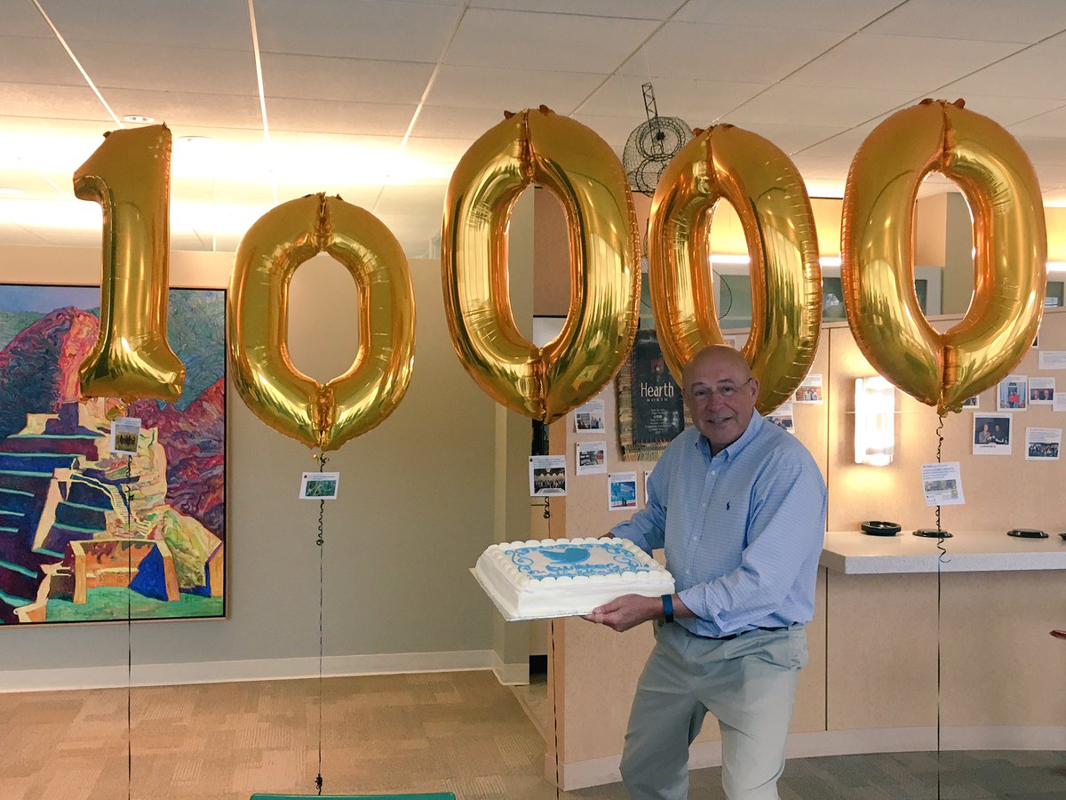 RobbFraley's tweet photo. Thanks @MonsantoCo for the 10,000 Twitter followers celebration! The team that tweets together eats together! https://t.co/D9kMfcSztV