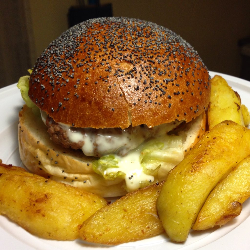 #Hamburger homemade. 😊