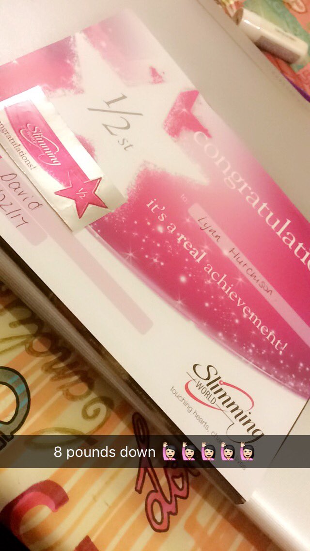 Lynnxx's tweet photo. 8 pounds down in the past 2 weeks ๐ช๐ป๐ช๐ป #slimmingworld #sw #halfstone #award https://t.co/eNSOjU96Wy