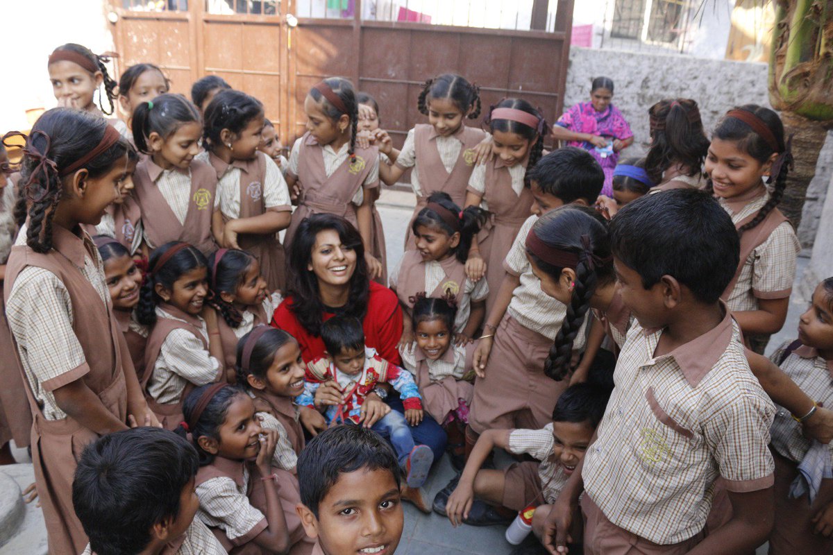 yash_cc_'s tweet photo. It was the best time i ever had in my life.
This childrens are so adorable😘
#Filedwork #UpasanaNGO #wastemanagement @sandesh_samant https://t.co/SoSyML9FQv