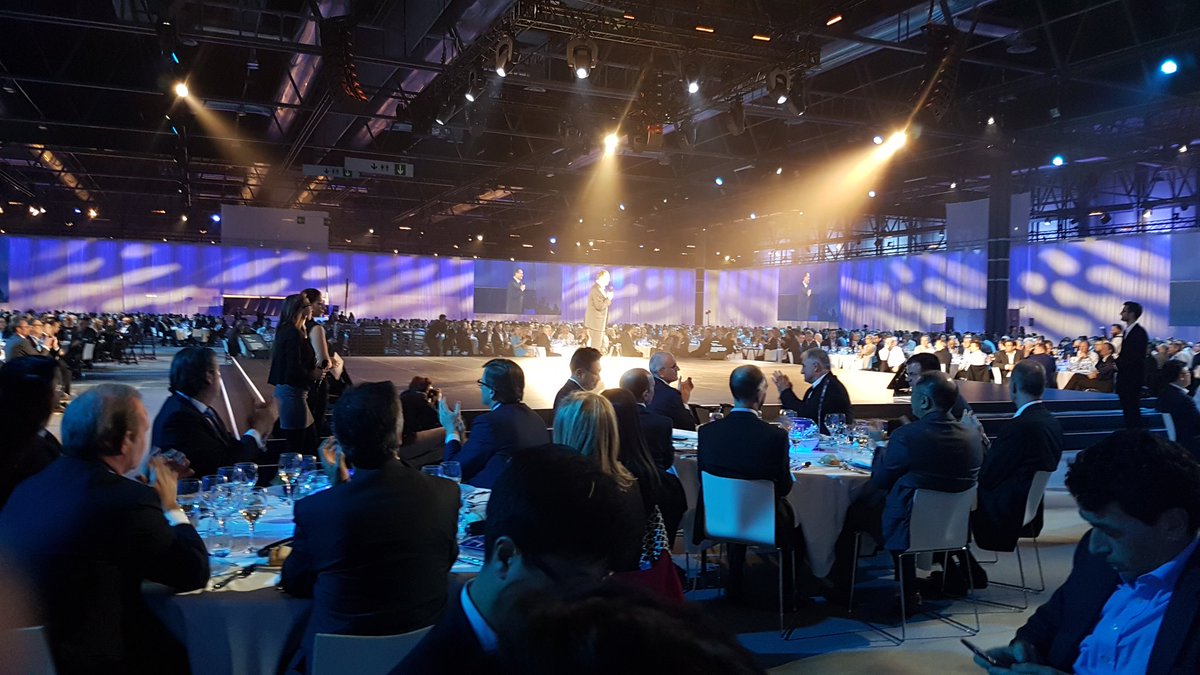 Hyundai Prensa tweet media