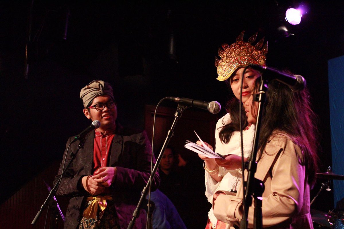 Kemarin PPI Leiden sukses melaksanakan Kunstavond 2017. Terima kasih untuk semua yang hadir. 
Foto oleh @tobiasarchie.