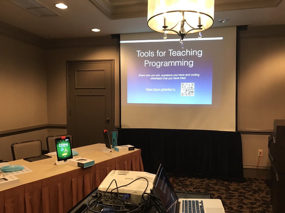 Starting in a few minutes in The Tea House with <a href="/Mr_Smith_Tech/">Darren Smith</a> #pete2017