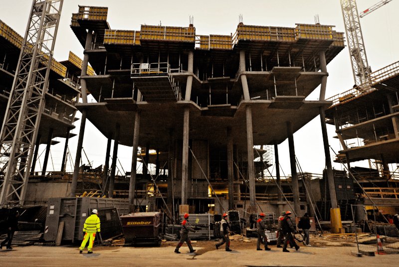 apex_archive's tweet image. #Stelzen -#Häuser boomen-man könnte glauben, #Wien baut vor, für eine Sintflut ...
#appartments am Belvedere
#Baustelle #Architektur #wien