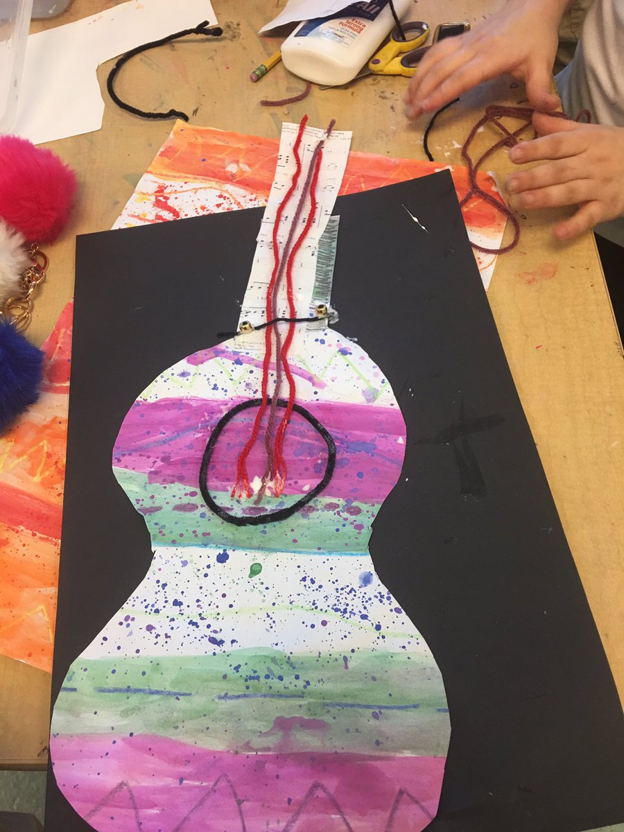 MrsKaysArtclass's tweet image. @DrJGriecoSchool #BlackHistoryMonth #romarebearden #jazzinstruments Feb.2017