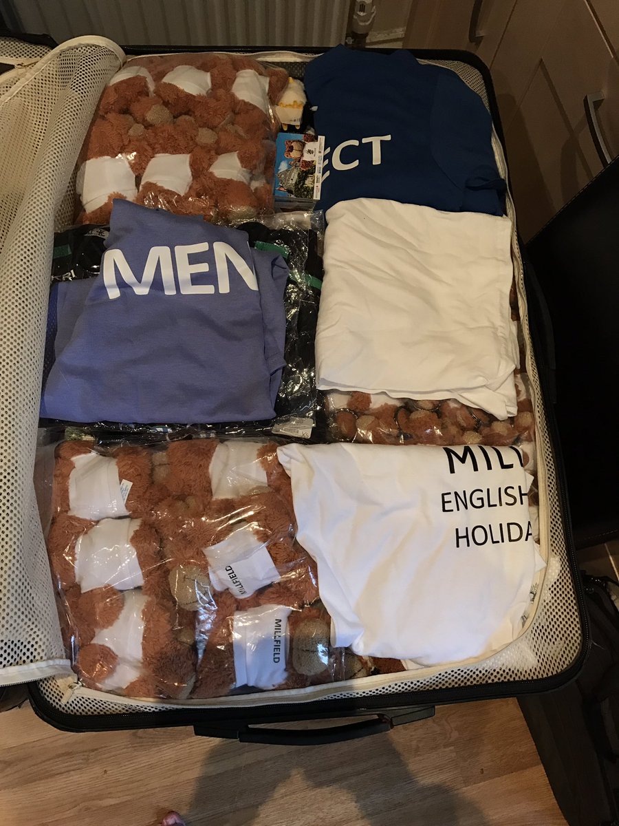 Mark_MELHC's tweet photo. #ontheroadagain No room for my clothes! 😗Take care. https://t.co/ALn4VEPUed