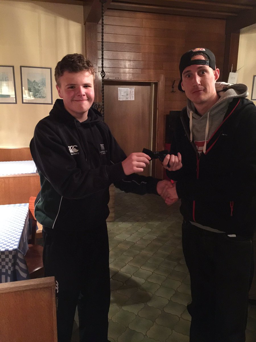 PeStalham's tweet photo. #pdogs team have the dickie bow of disgrace. Joe who plays elite rugby managed to miss #pdog from 2m with a snowball. Maybe stick to eggs!! https://t.co/m97mYzpCtB