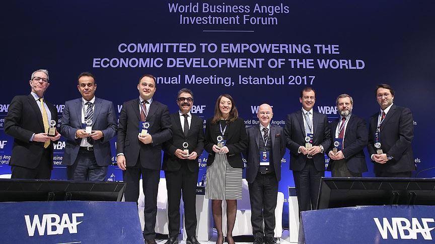 aa_kurumsal's tweet photo. .@anadoluajansi'nın "Global İletişim Ortağı" olduğu Dünya Melek Yatırım Forumu'ndan #AA'ya plaket https://t.co/7xDmMyqb69 #WBAF2017 https://t.co/cHeMNm4rhW