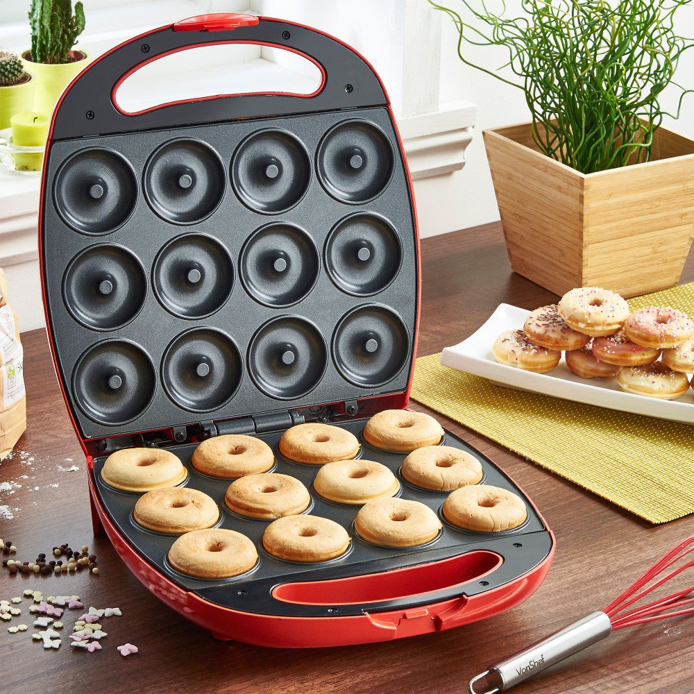 #CompetitionTime Fancy #winning this mini doughnut maker? RT &amp; Follow to enter, we'll announce the winner 27/02/2017