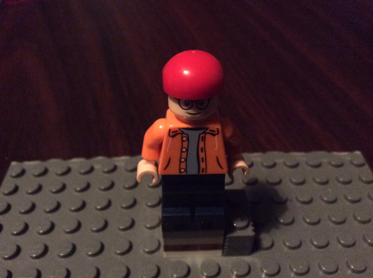 YTVGAMING2006's tweet photo. @SeeDeng is this you in Lego! I made it I hope you like it! https://t.co/M3tbO3d4E5