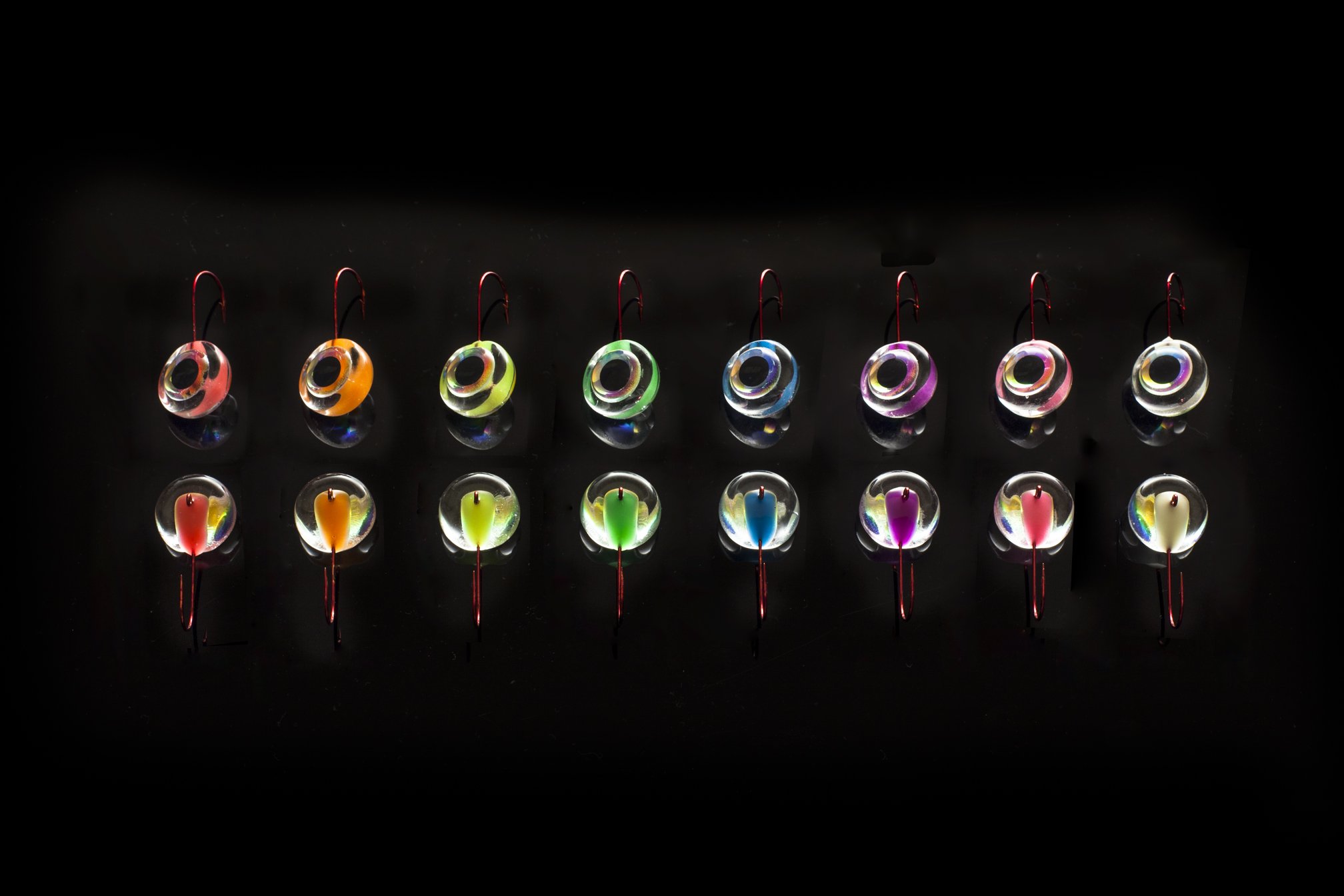 Tiger Eye Glass Jigs Optic Eye Size 8 Hook Size with Reflective Eye 