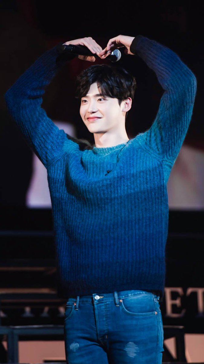 LJS_society's tweet photo. Happy Valentine's day With JS ❤ you are the meaning of True Love 💋 #LEEJONGSUK #HappyValentinesDay https://t.co/3v9GoY5dwq