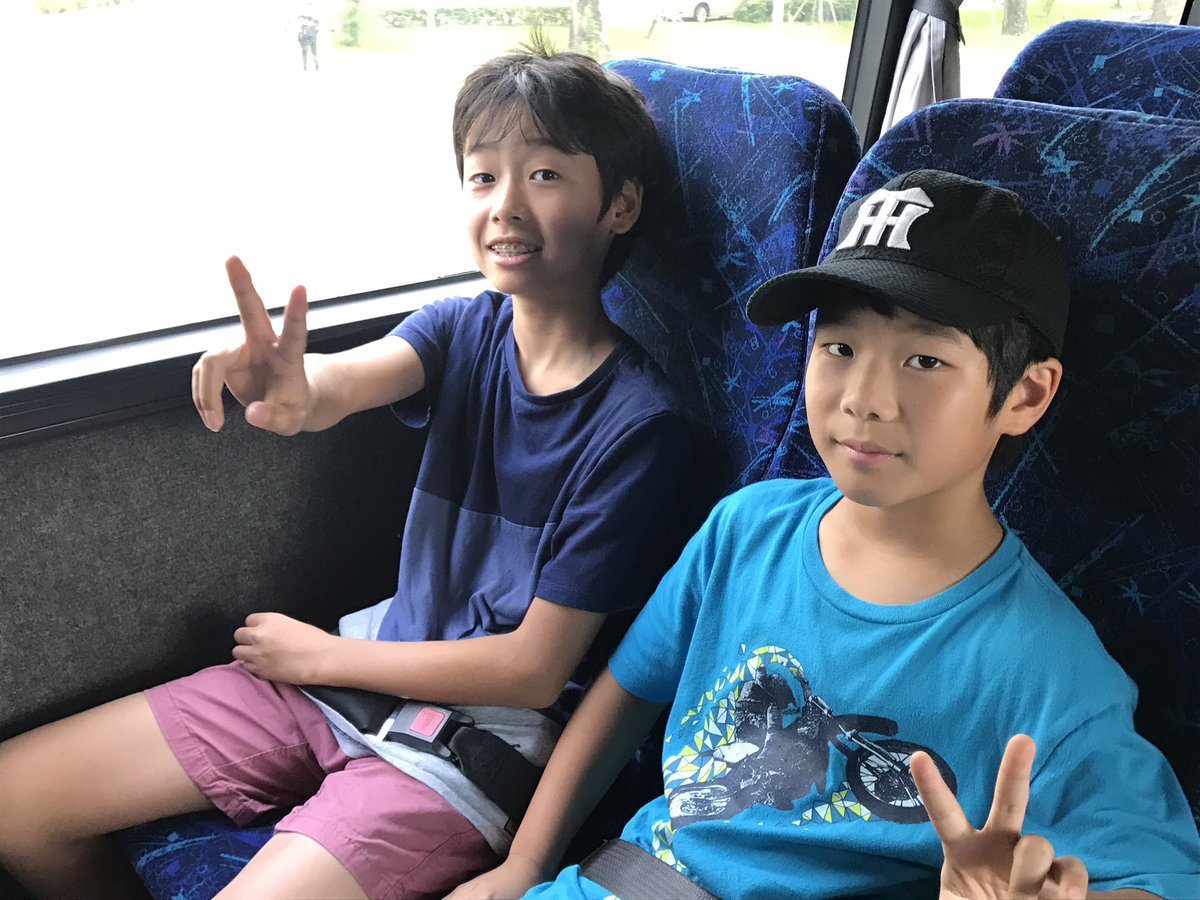 saabrinatan's tweet photo. G5 making their way to camp at Riders Lodge in JB. EXCITEMENT IS FILLING THE BUS !!! 🤠🤠 @paulwork14 #GWAInspire https://t.co/y5NcuqlrLw