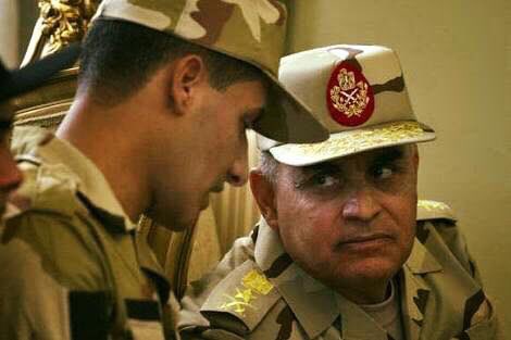 MPedoo's tweet photo. احذر تسمح لنفسك تكون طليعة صفوف أعداءك تجاه هدم مقومات جبهتك الداخليه التي ظلت عصية أمام أطماعهم علي مدار التاريخ #Pedoo https://t.co/OQhGPSJaqU