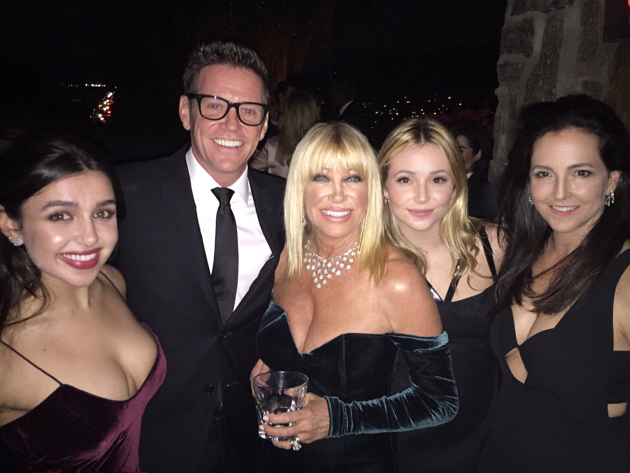 Suzanne Somers on X: "Wonderful family celebration over the weekend!! https://t.co/abAyBimuwL https://t.co/WqkSwKSlVi" / X