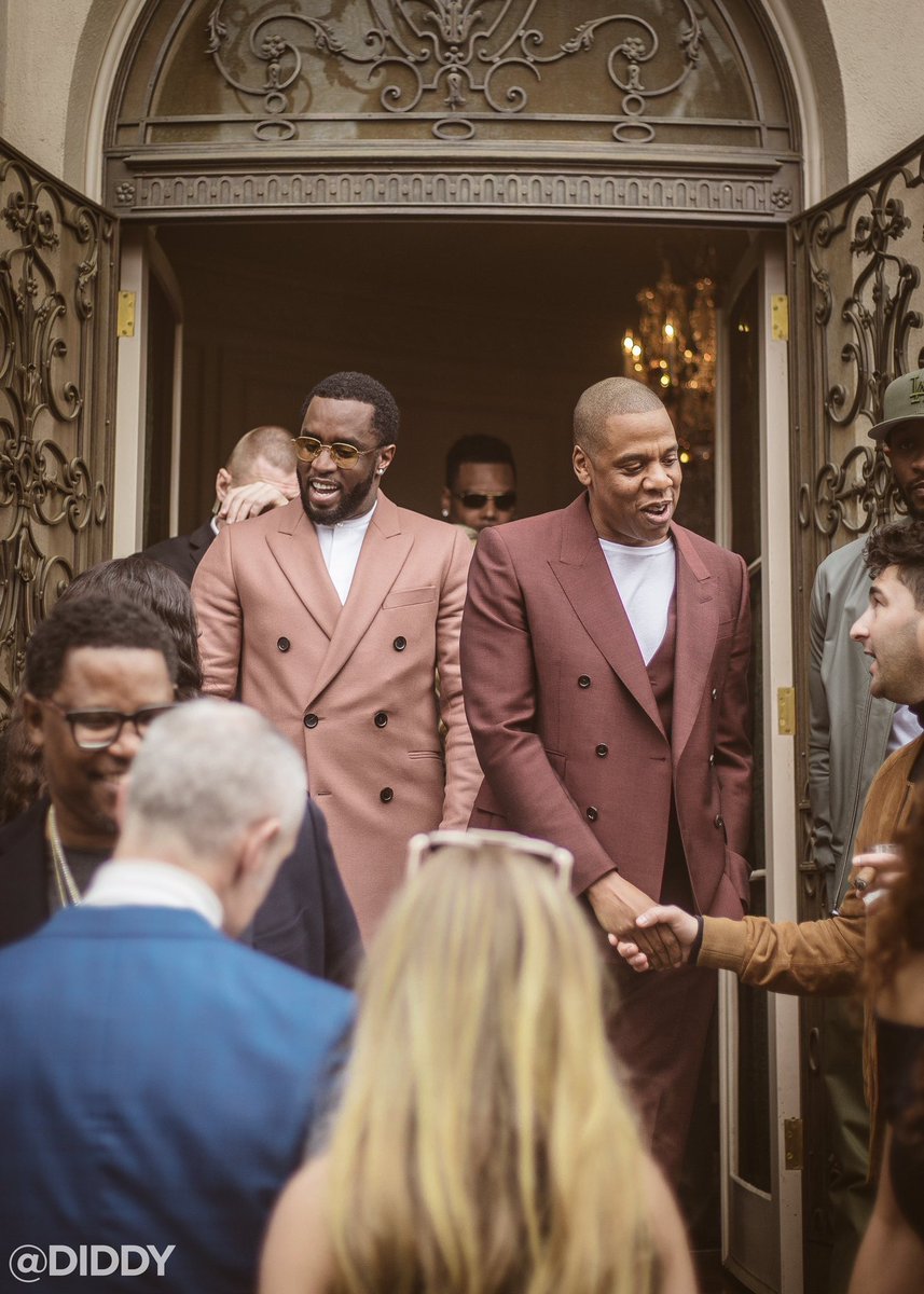 WawaForever's tweet photo. One of these iconic photos pushed culture forward &amp; inspired an entire generation. The other is just some really rich dudes headed to brunch https://t.co/kzcdCXZZob