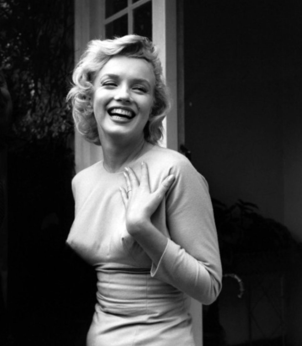 Who me? Thats right, YOU. Don't forget to celebrate yourself today on National Self Love day! 
#MarilynMonroe