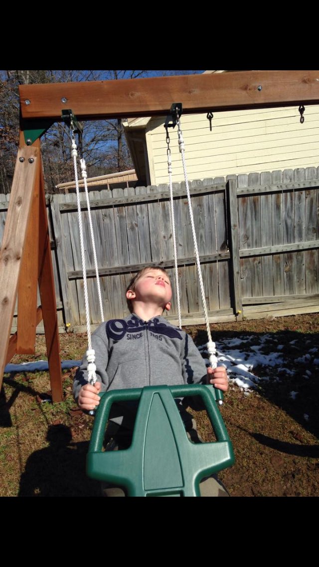 averymichaels_'s tweet photo. Just because this is a fantastic "memory" photo. #sunshine #jayceface https://t.co/EEi7T2USoc