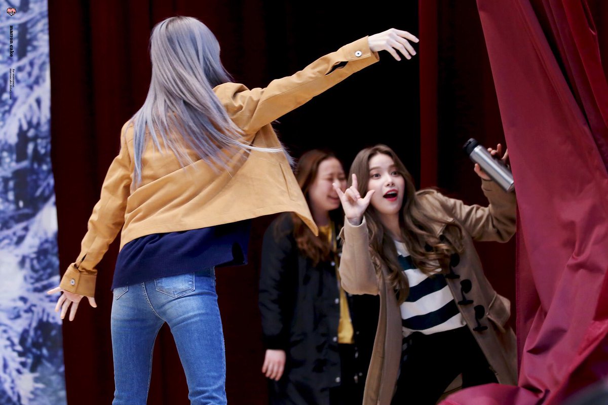 archivemoonsun tweet picture