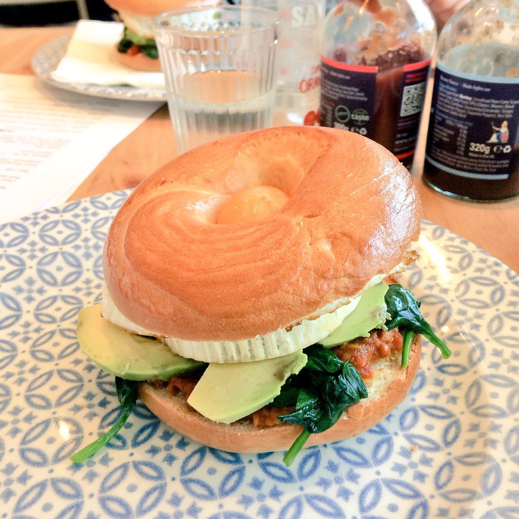 nomimack's tweet image. Gutted to miss @Starks_Kitchen call re cancellation 4 tomorrow night. You made me the best brunch of 2017 that I've had yet!! #nom #avocado