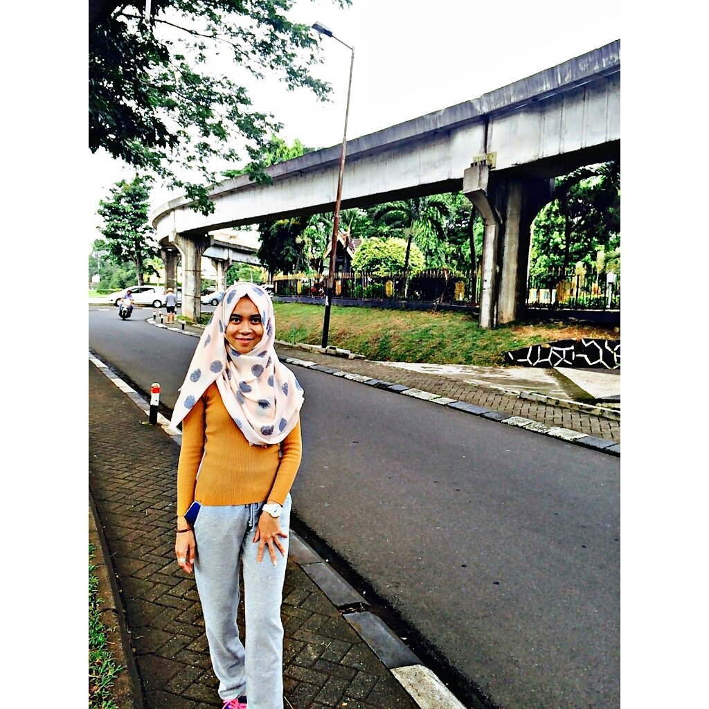 ollasansa's tweet photo. #FotoProfilBaru https://t.co/LxChHHy3Hj