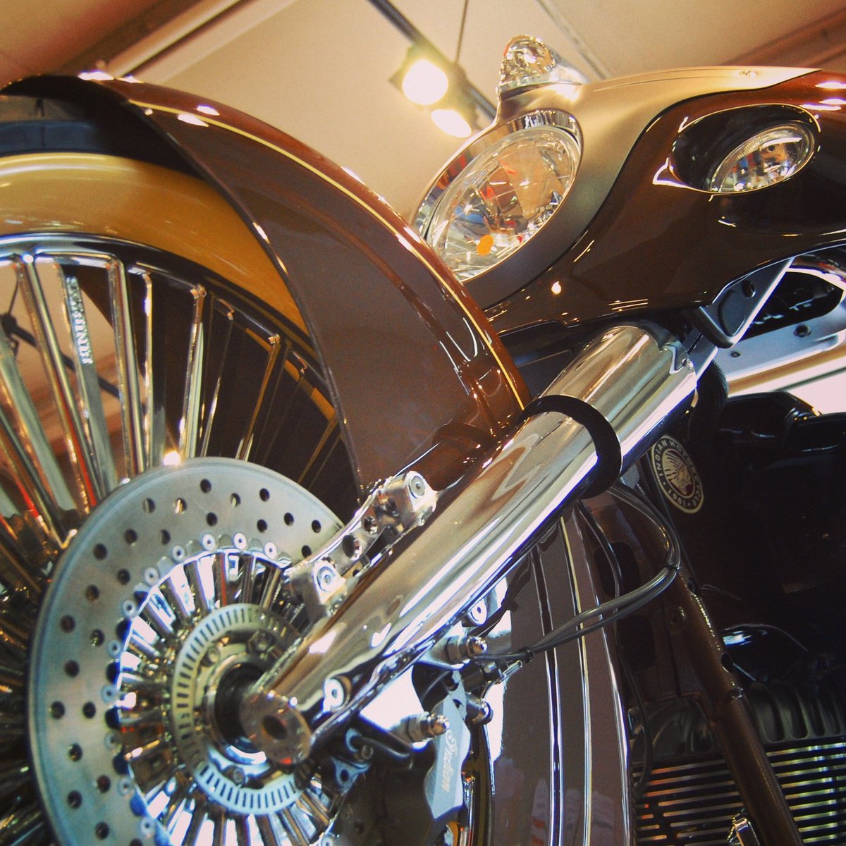 HeadIndianCoMo's tweet photo. Dont forget to vote today for a chance to win a new Chieftain: https://t.co/oMh0nnVe8K #ProjectChieftain #HeadChieftain #Custom #Motorcycle https://t.co/1zwM3c3zvF