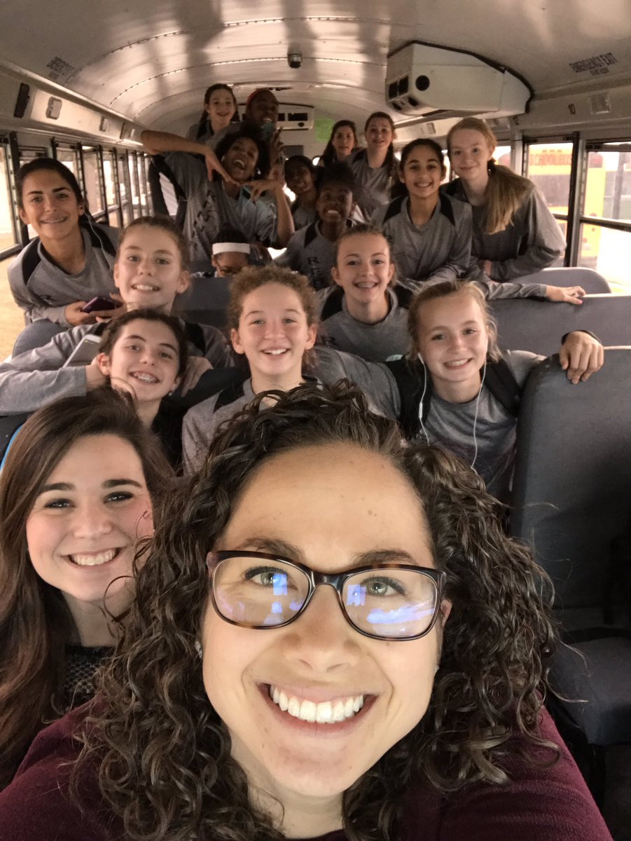 _bossydossey's tweet photo. Headed to our last regular season basketball game! @coach_kelly3 https://t.co/3m9UWw67vK