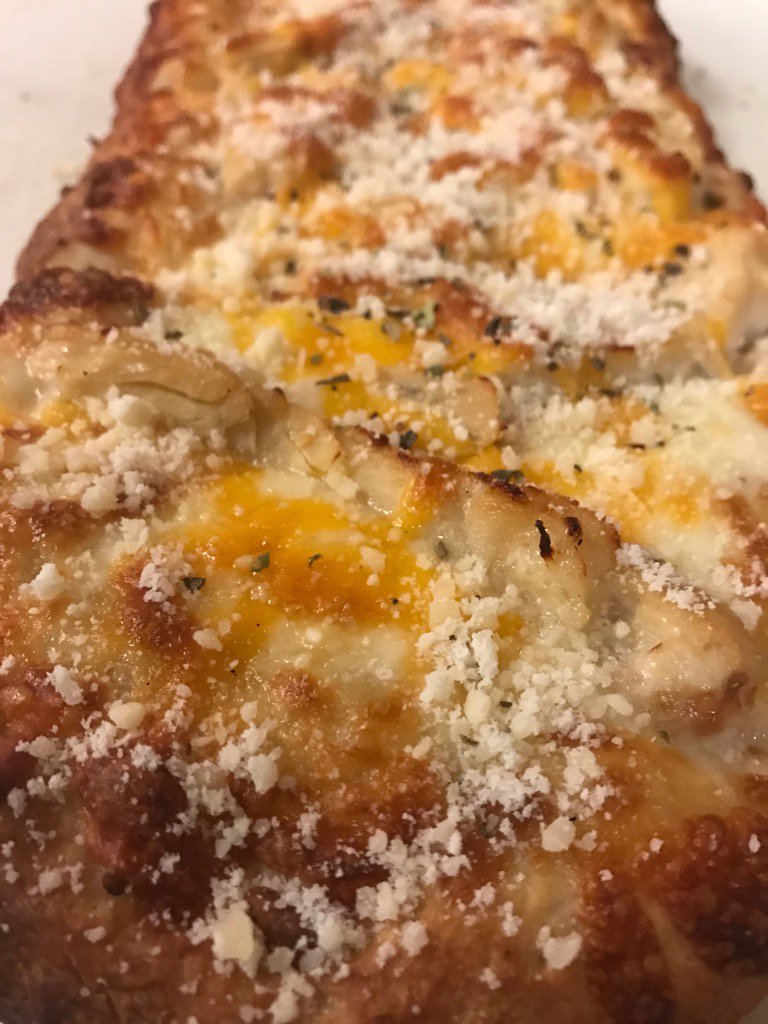 state_stix's tweet photo. #statestix #cheddar #chicken #protein #Cheese #orderupdelivered #mammamias #pennstate #dinnertime https://t.co/2c6ynLfN0q