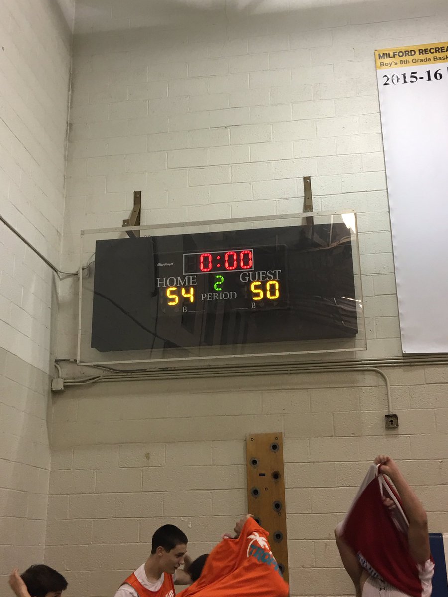 wizards2015's tweet photo. Squeezed by with 6 players tonight for another dub #49-0 #streak shout out Ryan with 18 pts https://t.co/Rn1BY9NBaw
