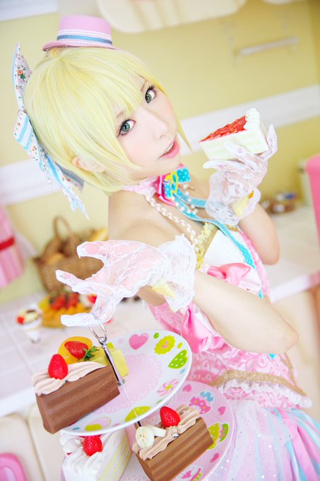 Twitterのコスプレ画像3
