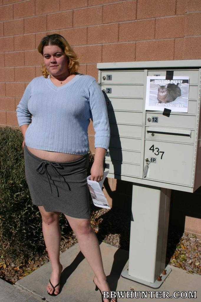 BBWHunter_com's tweet photo. We went home disappointed for we didn't find any hot #BBW while driving around the city... https://t.co/LxEWNTHVxL #largewoman #biglady https://t.co/o1pxll7fa5