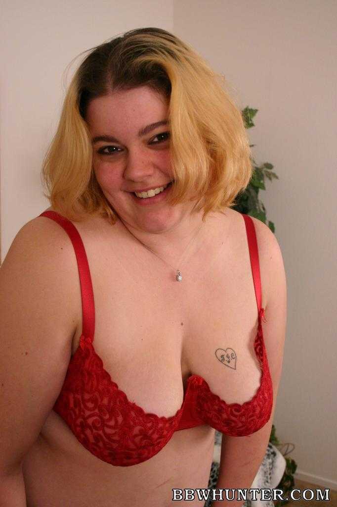 BBWHunter_com's tweet photo. We went home disappointed for we didn't find any hot #BBW while driving around the city... https://t.co/LxEWNTHVxL #largewoman #biglady https://t.co/o1pxll7fa5