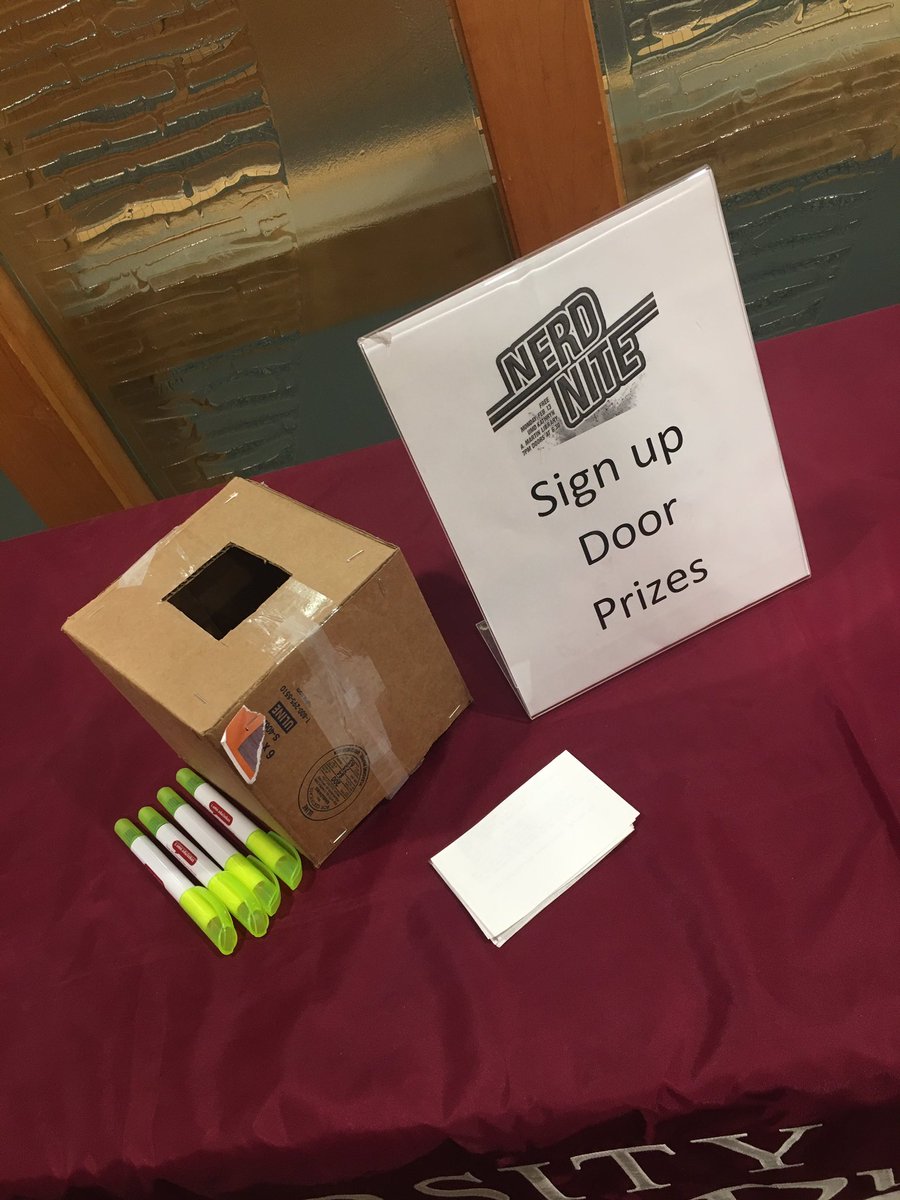 EmilyIngridNess's tweet photo. Prizes at #NerdNiteDuluth ? It's lit @jem2998 https://t.co/M94DEk3IPs