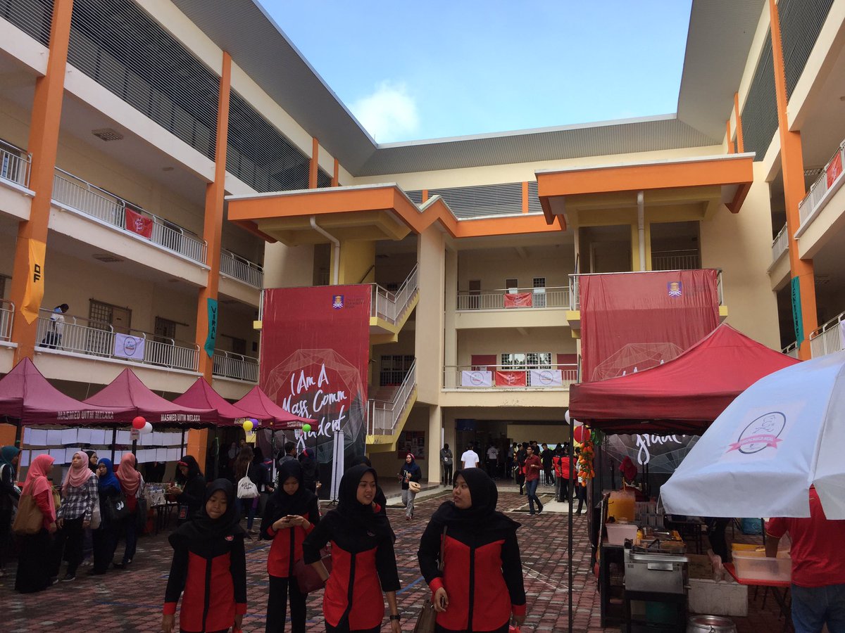 gameinc24's tweet photo. #LiveUpdate HAPPENING NOW IN KPP3!! 🎉💯✨#VIRAL17 #GAMEINC17 🎮 https://t.co/NzQIXvQRH2